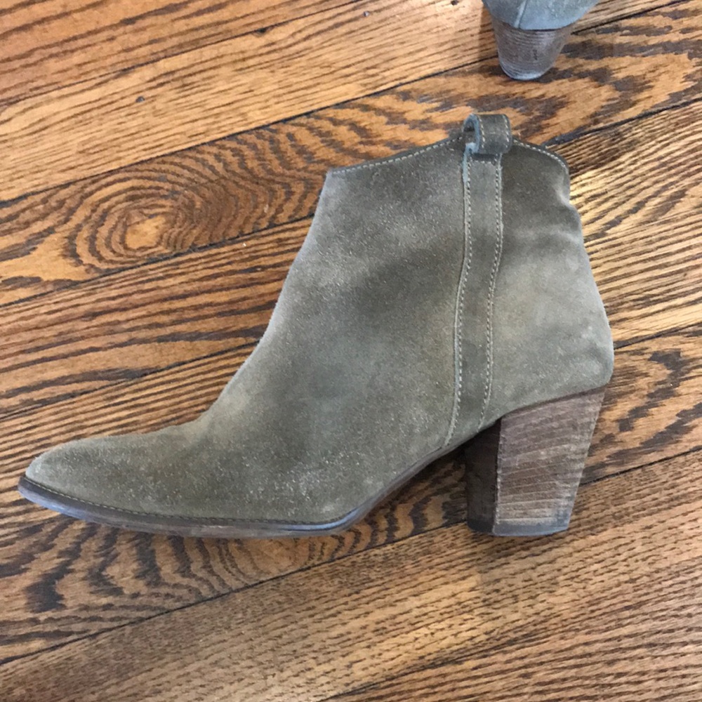 Madewell Suede Booties Size 9
